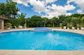 Villa Monarca, 4 minutes away from Minitas